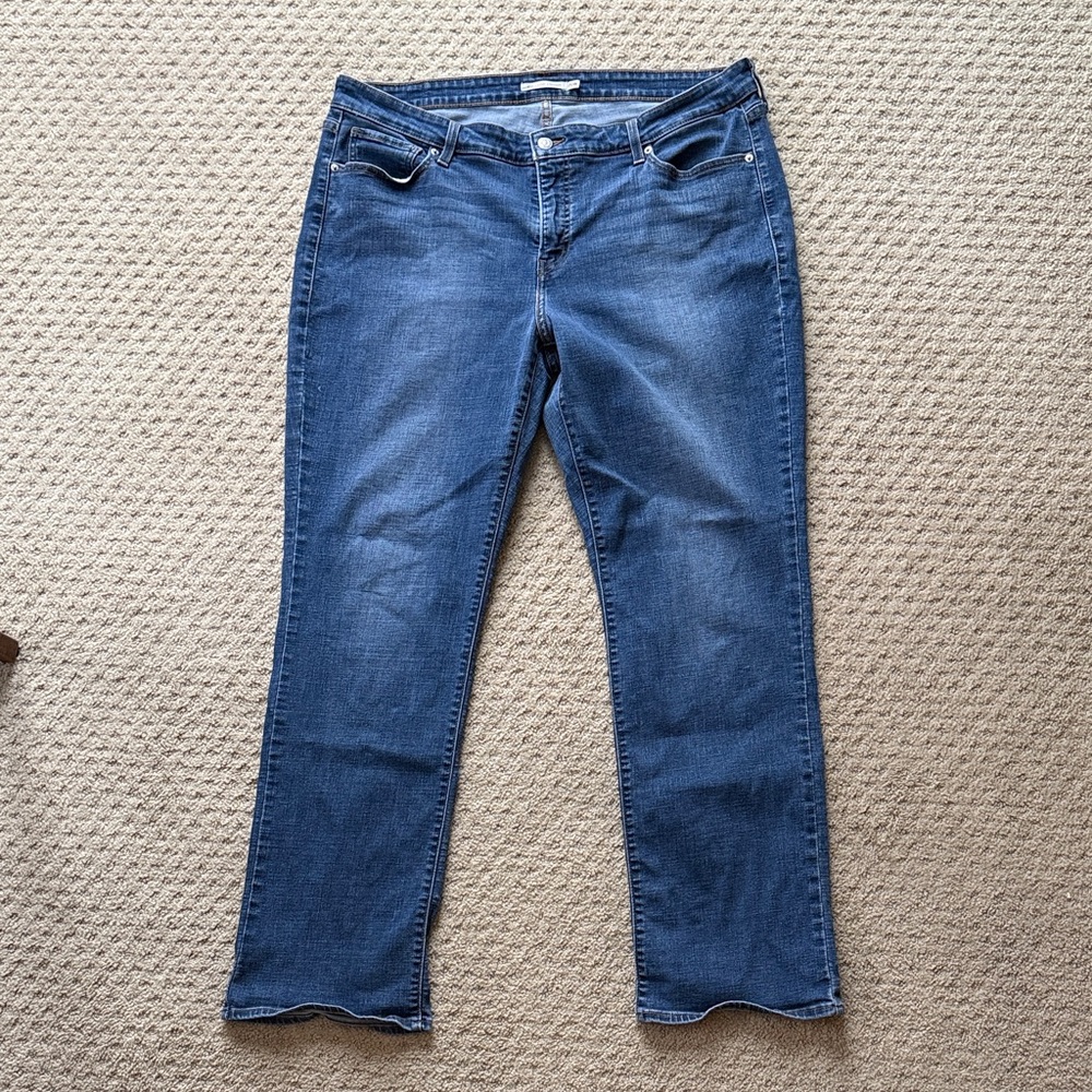 Levi’s Women’s Classic Straight Jeans Size 20W Medium Wash